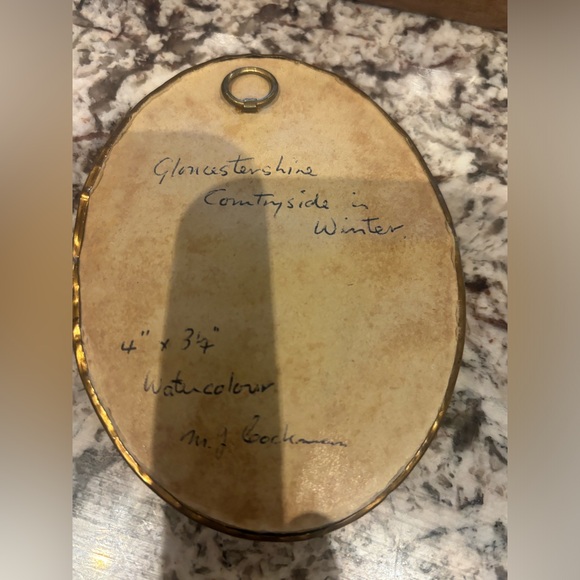 Mini vintage gallery wall. - Picture 8 of 9